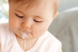 ỌC SỮA Ở TRẺ SƠ SINH ???