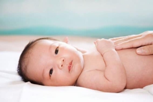 TÁO BÓN HAY GIÃN RUỘT Ở TRẺ??? 